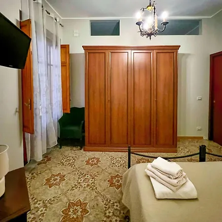 Casa La Saletta * Torrenova (Sicily)